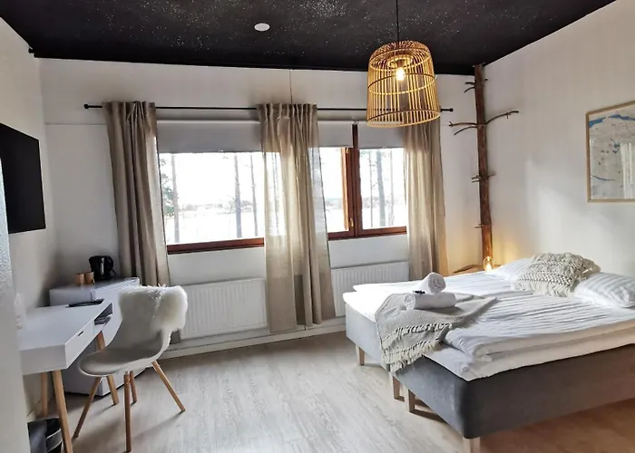Goiglo Hotel & Hostel