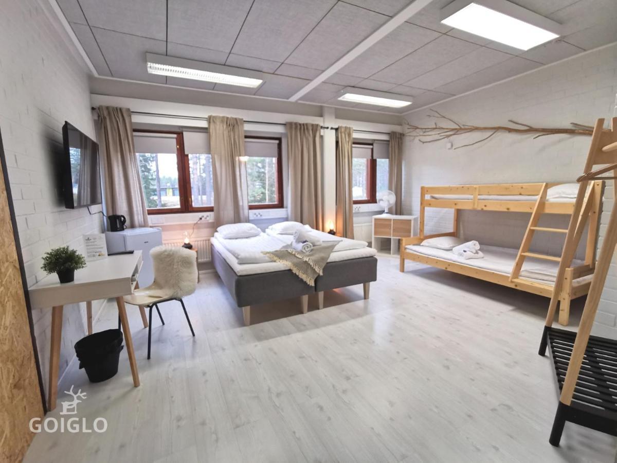 Goiglo & Hotel 4*