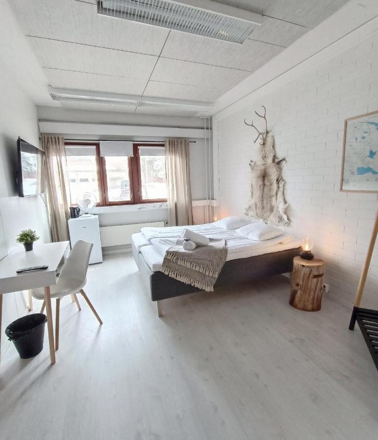 Goiglo & Hotel 4*