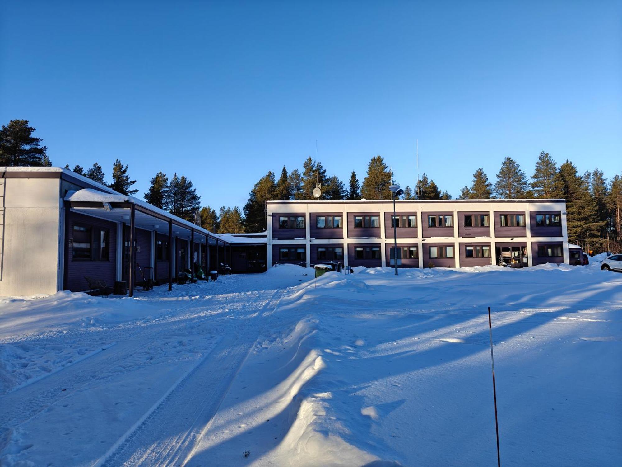 Goiglo & Hotel 4*